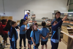 503974e5-b7b9-4fc8-bd51-ee9331636aa3-2